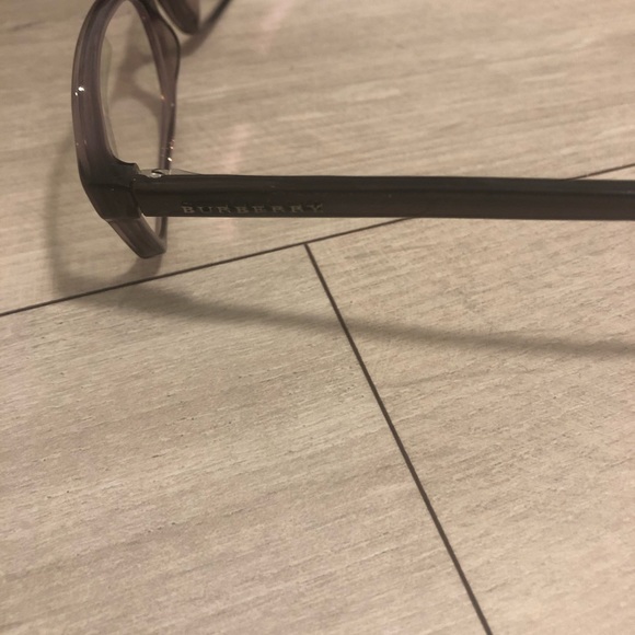 Authentic Burberry Prescription Glasses - Picture 3 of 7